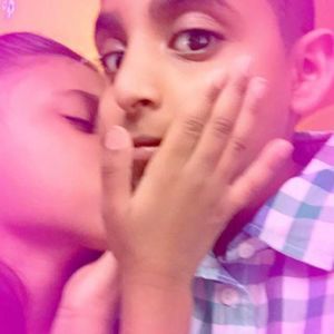 Meet your Posher, Zainab